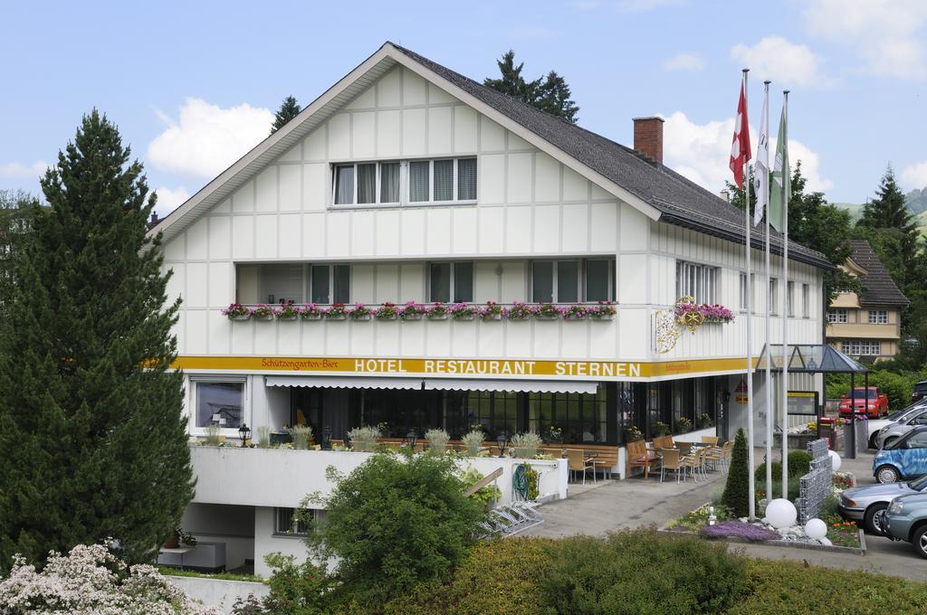 Hotel-Restaurant Sternen Nesslau Екстериор снимка